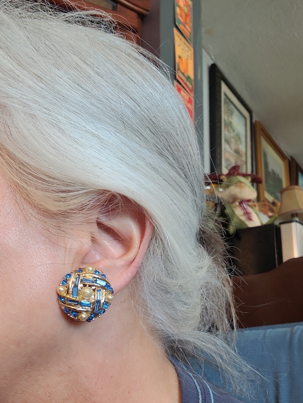 Earrings Vintage Blue Rhinestones Pearls Clip - Picture 5 of 6